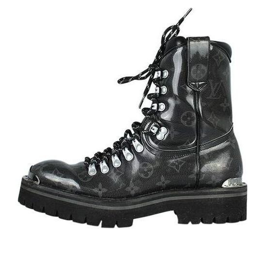 

Кроссовки outland boots 'black with monogram' Louis Vuitton, черный