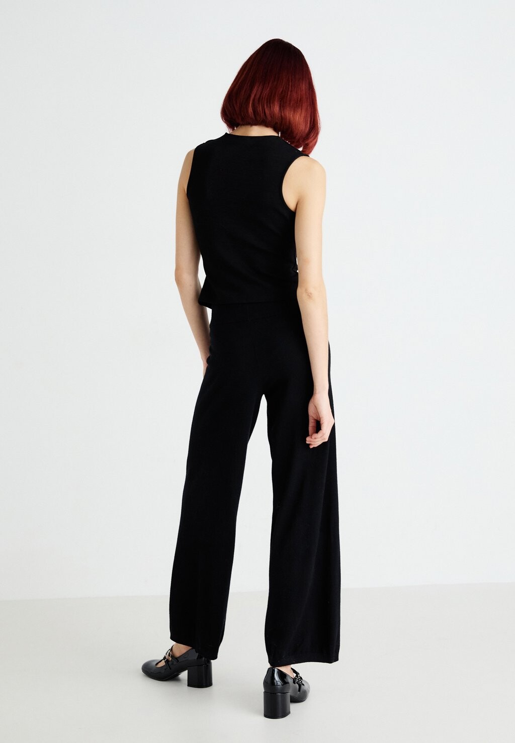 

Брюки HOMEWEAR TROUSERS Gina Tricot, черный