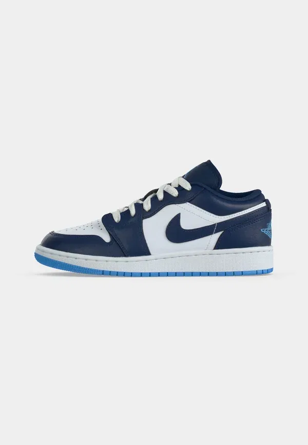 Кроссовки Air 1 Jordan, midnight navy/university blue/white, цвет темно-синий/университетский синий/белый — фото 2