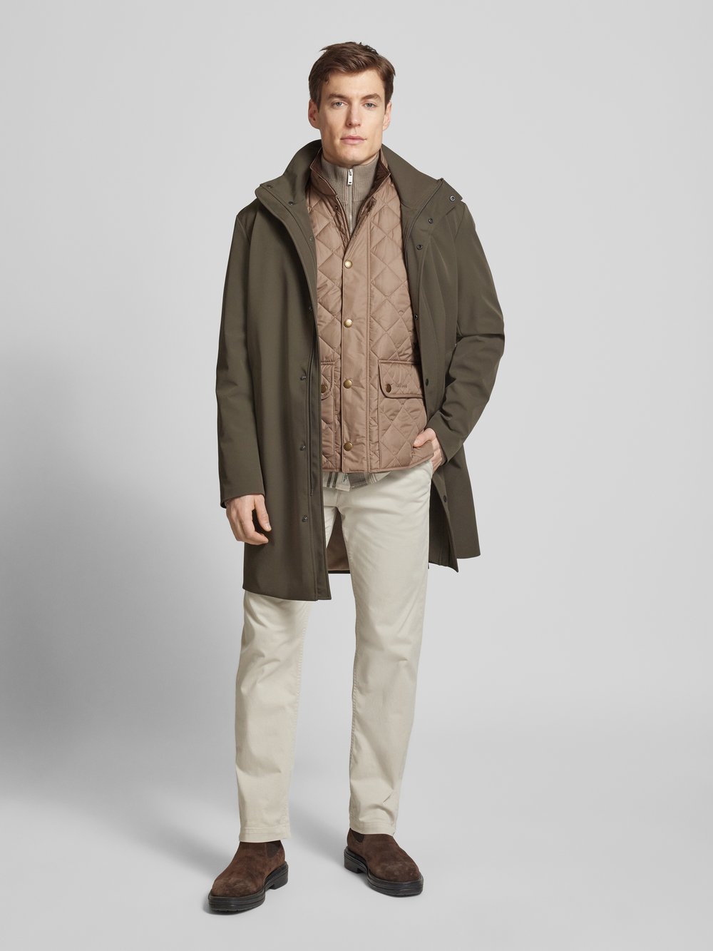 

Стеганый жилет с воротником-стойкой модель «Нью-Ловердейл» Barbour, песочный