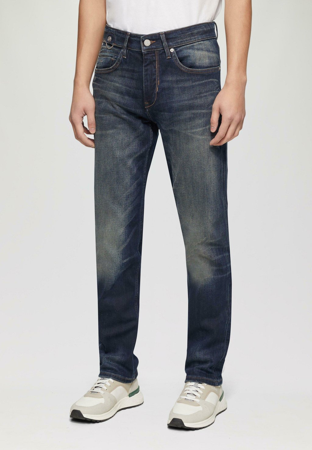 

Джинсы прямого покроя NELIO MID RISE s.Oliver, деним