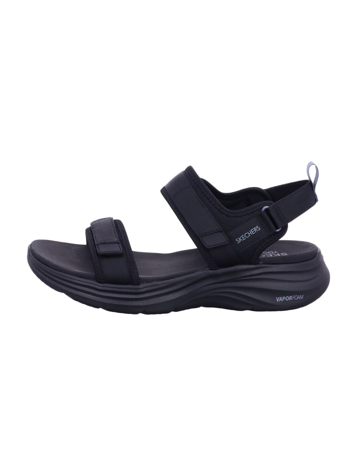 

Skechers Трекинговые сандалии бежевого цвета