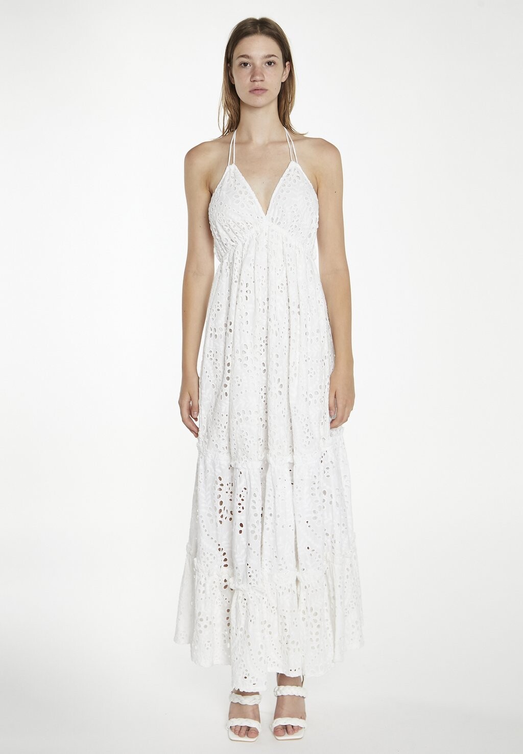 

Платье макси BRODERIE HALTER-NECK TIERED Glamorous, белый