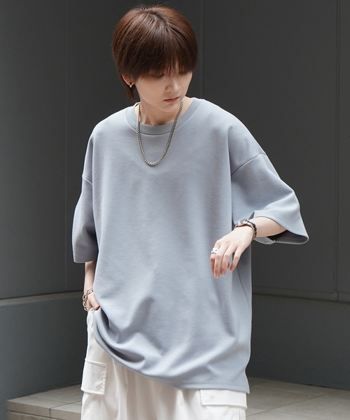 

Confirm Футболка-пончо с коротким рукавом, свободного кроя, с драпировкой, однотонная