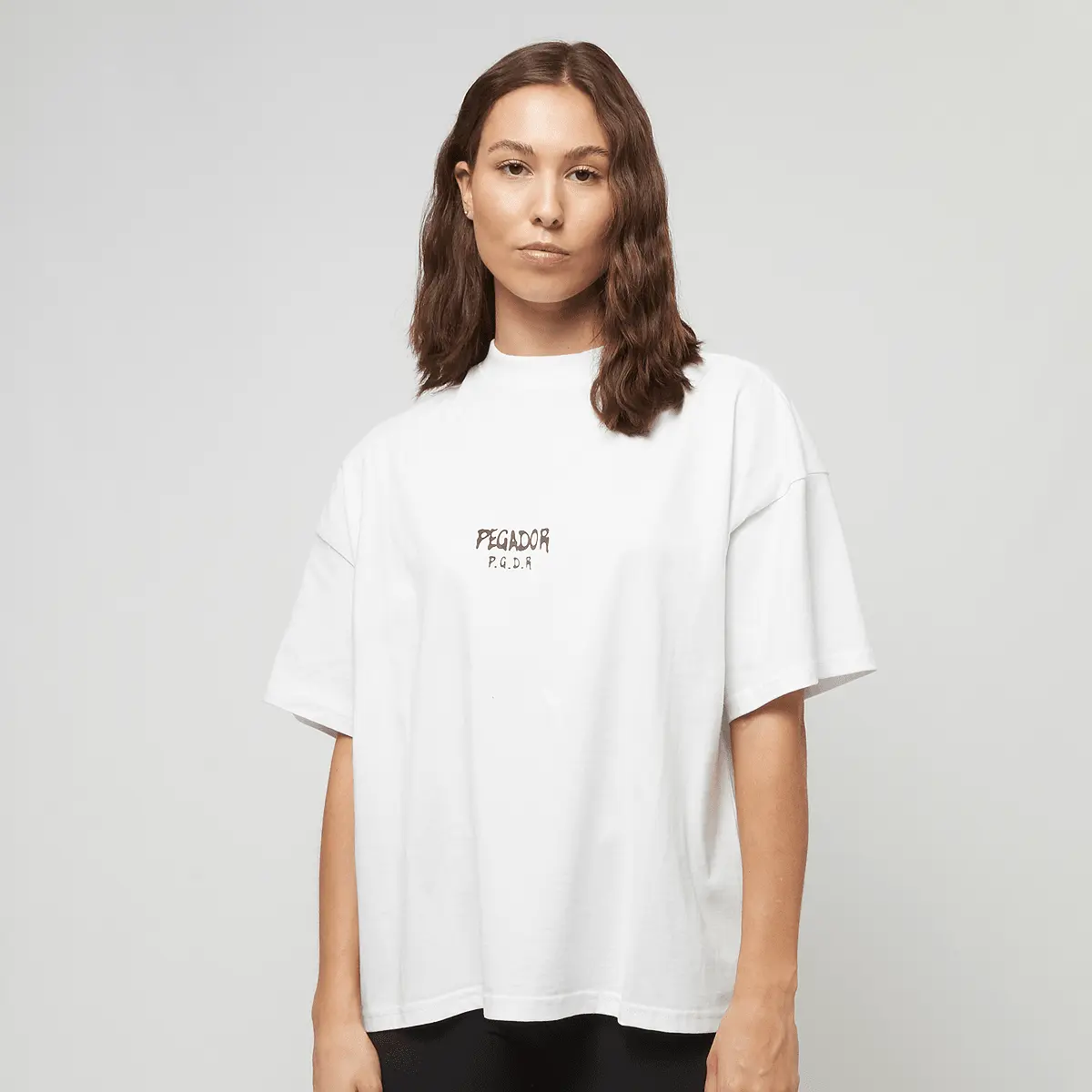

Футболка Pegador Ramira Heavy Oversized Tee, белый/черный