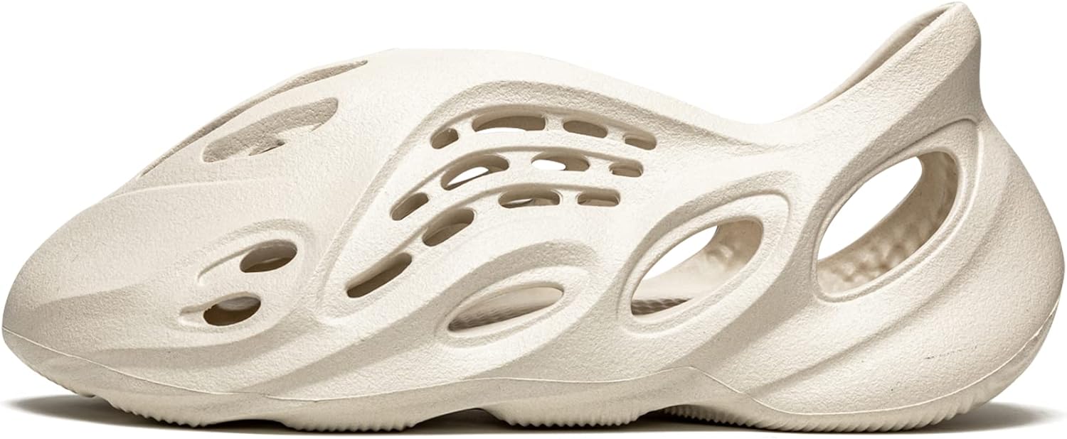 

Мужские слипоны-сандалии adidas Yeezy Foam RNR, белый