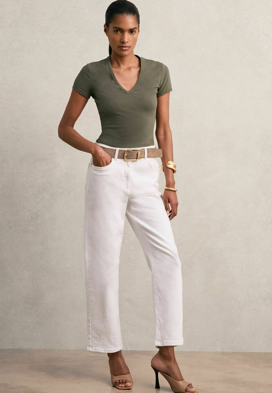 

Футболка Reiss LEIA STRETCH V-NECK, Khaki Green/Green