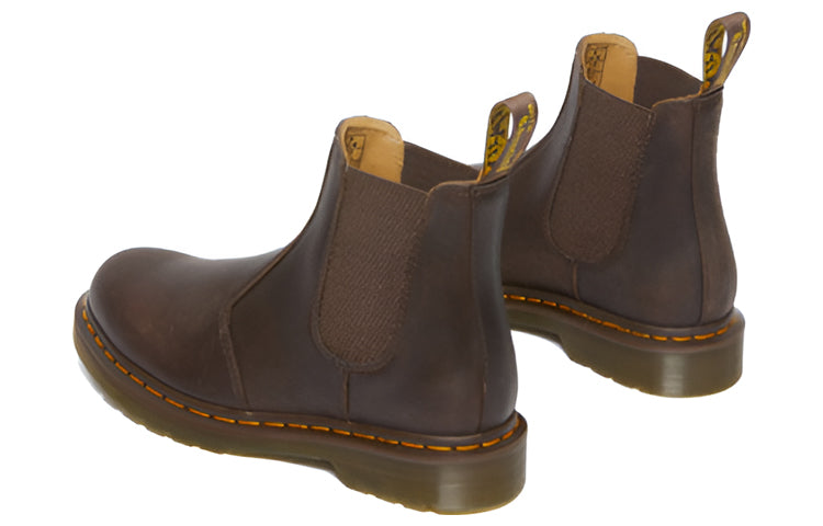 Мужские ботинки челси Dr. Martens 2976 Crazy Horse кожаные с желтой строчкой, коричневый — фото 3