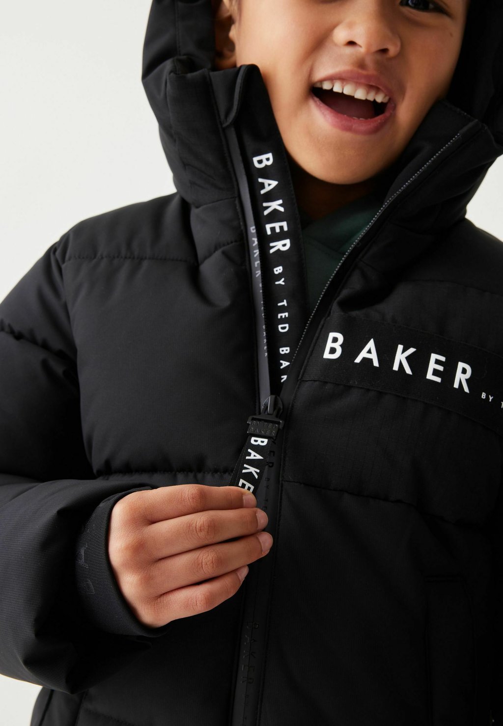 

Зимнее пальто Baker by Ted Baker, черный