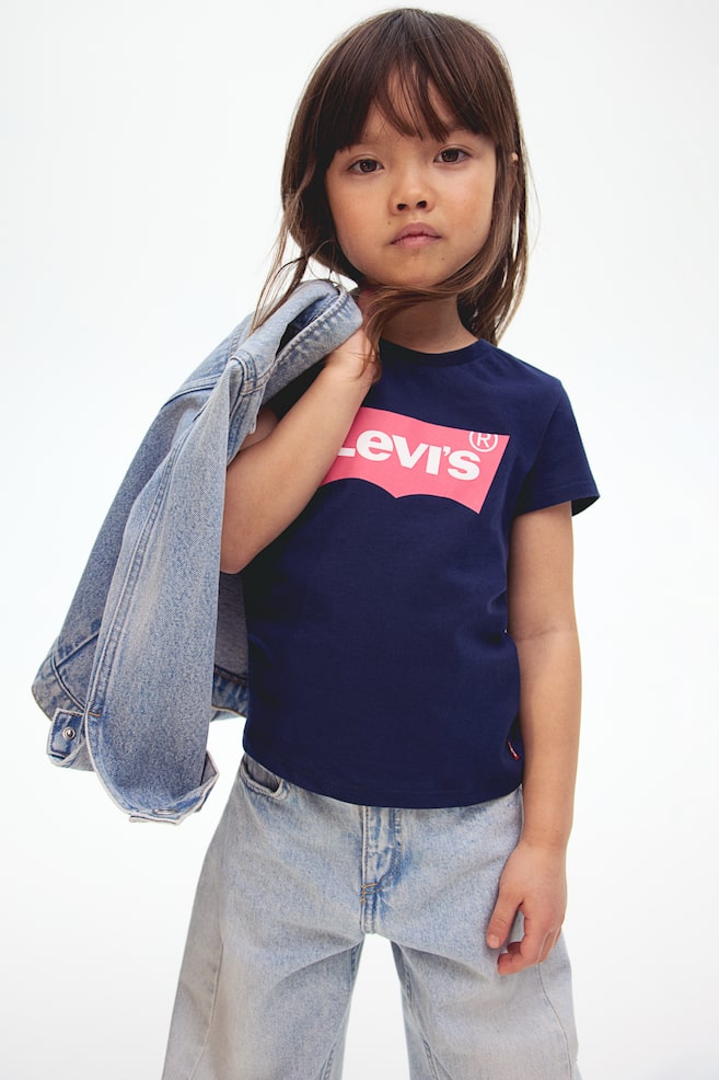 

Футболка с крыльями летучей мыши Levi'S, розовый