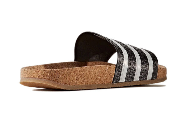 Тапочки originals adilette cork slippers black/white Adidas, черный — фото 3