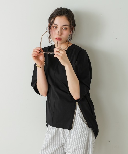 

Футболка с асимметричной молнией, двойная мерсеризованная ткань Bou Jeloud, черная, Черный, Футболка с асимметричной молнией, двойная мерсеризованная ткань Bou Jeloud, черная