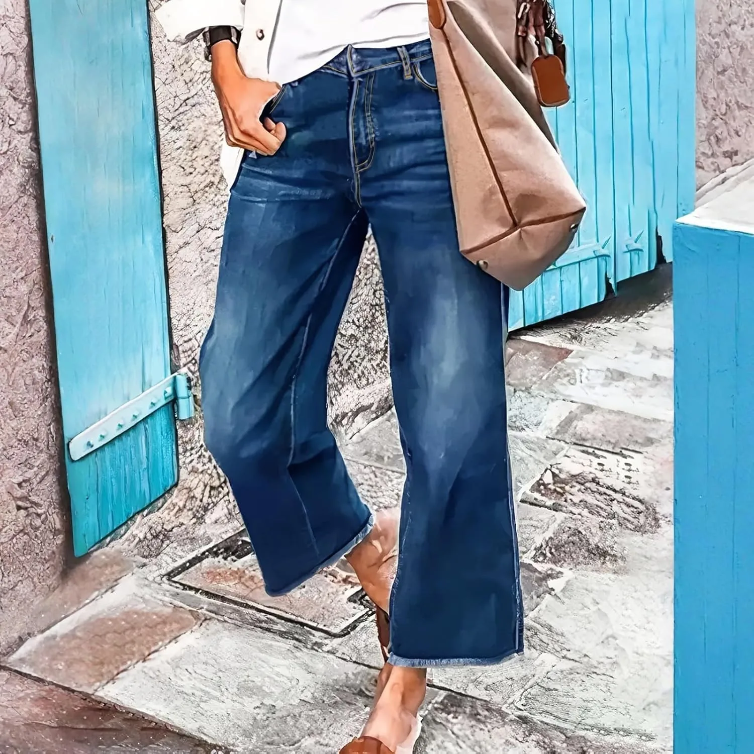 Джинсы Wide Leg с эффектом подтяжки ягодиц и рваным краем — фото 2