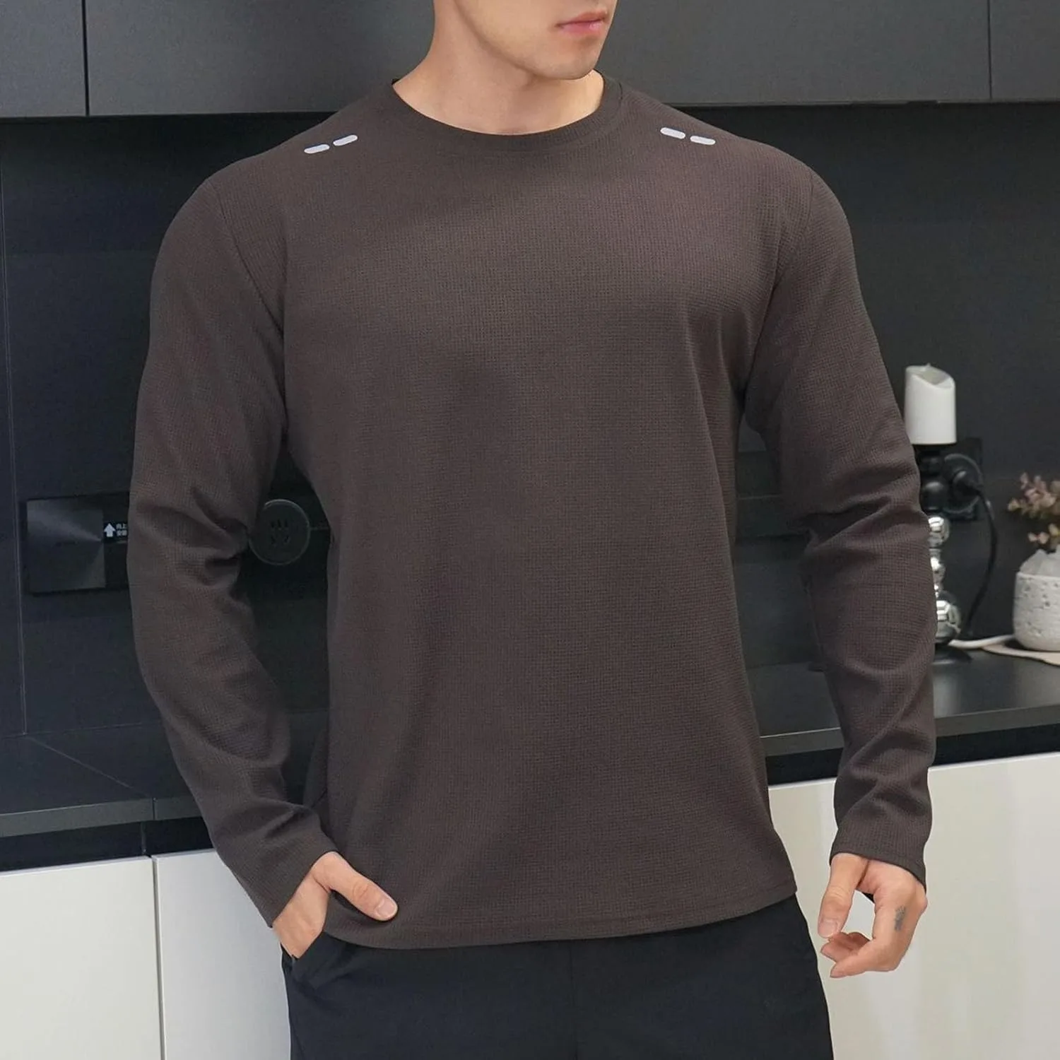 Мужская футболка Slim Fit Basic с длинным рукавом и круглым вырезом — фото 4