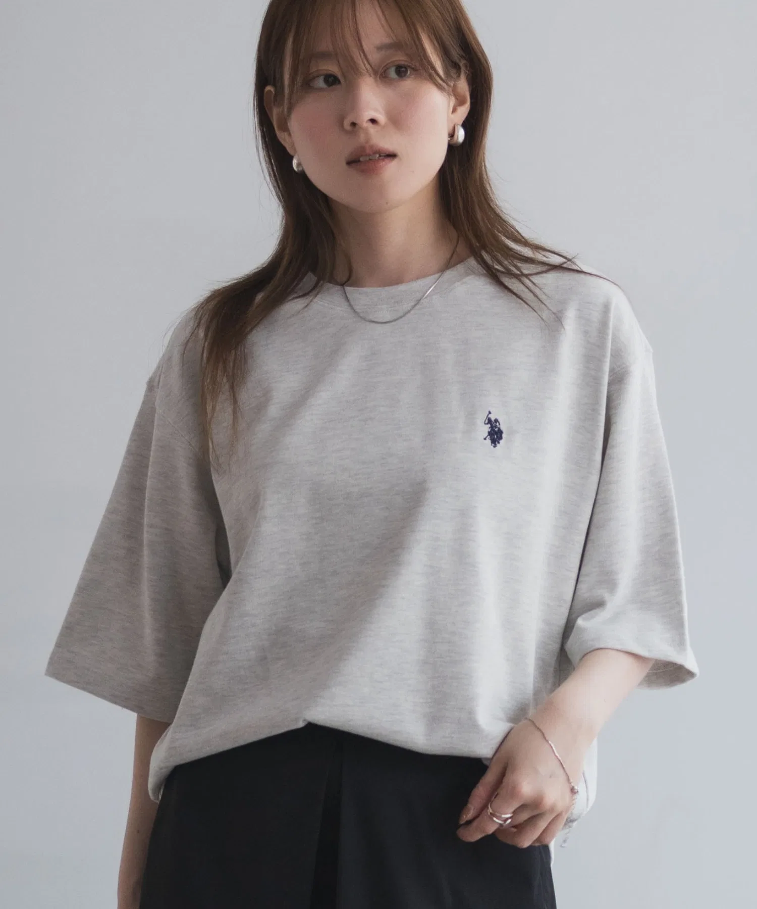 Футболка U.S. POLO ASSN. оверсайз с вышивкой, серо-меланжевая