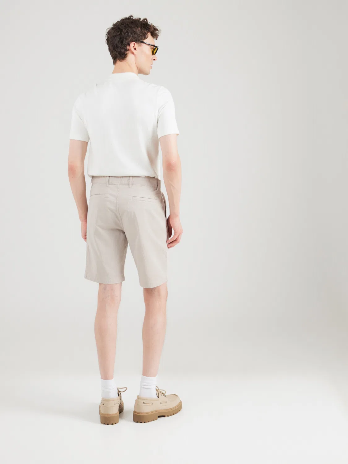Шорты-чиносы Boss Slim fit, серо-бежевый цвет — фото 4