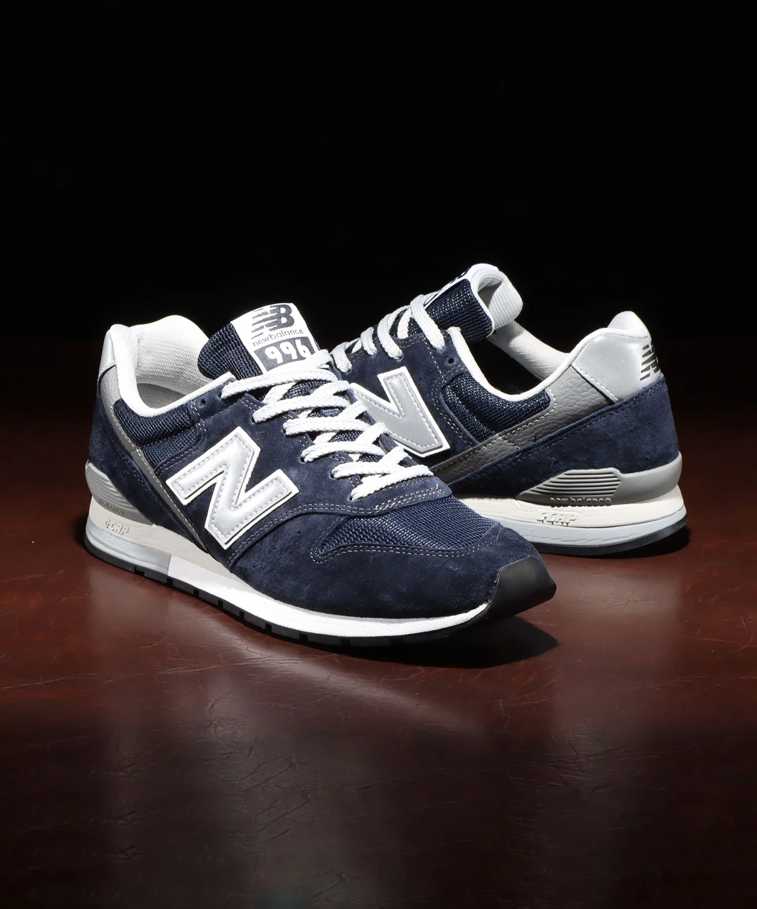 Мужские кроссовки New Balance CM996NV2 — фото 2