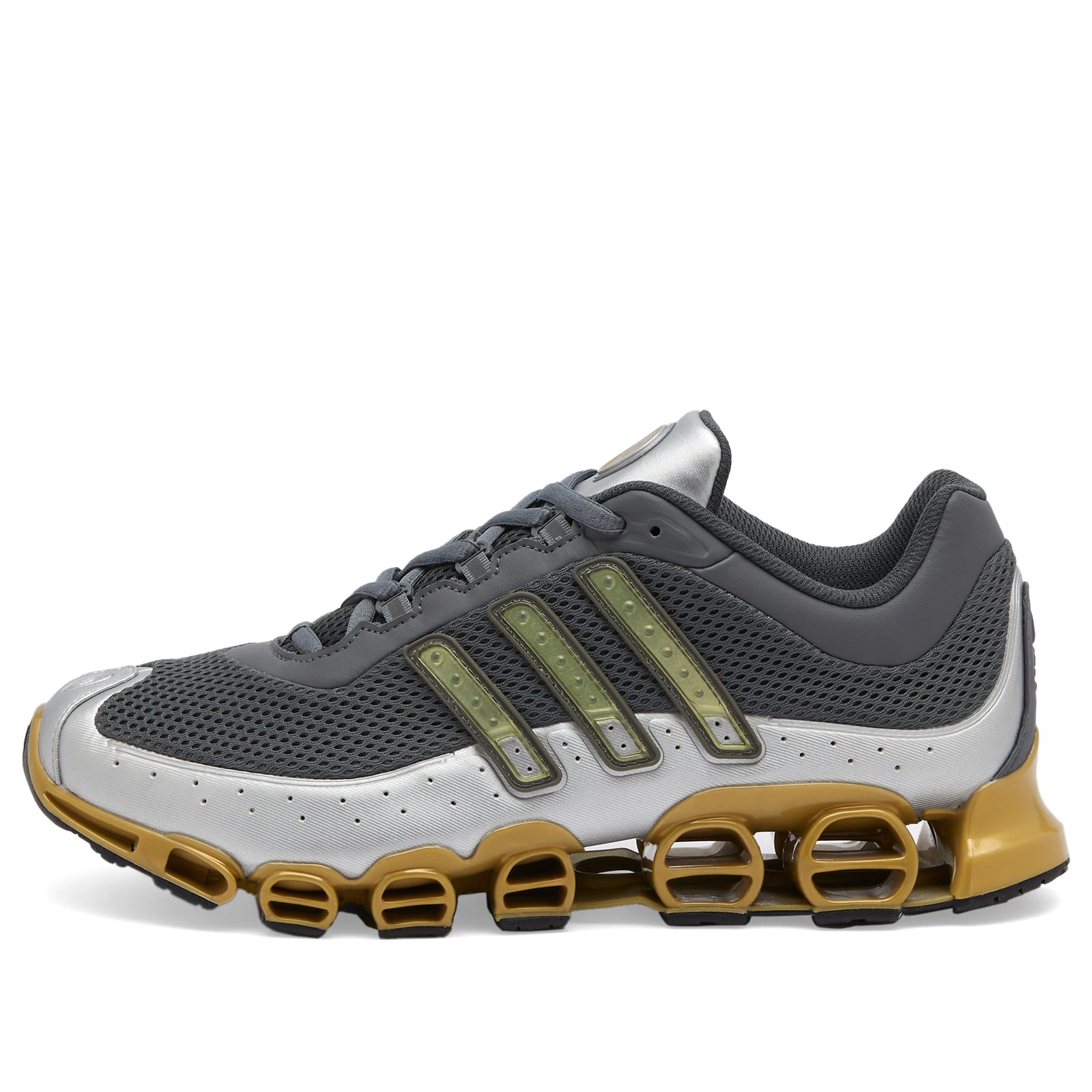 

Кроссовки Adidas Megaride, цвет Grey, Gold& Matte Silver