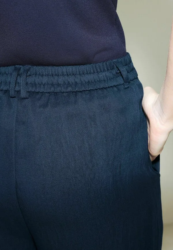 Классические шорты стандартного кроя Next, Navy Blue — фото 2