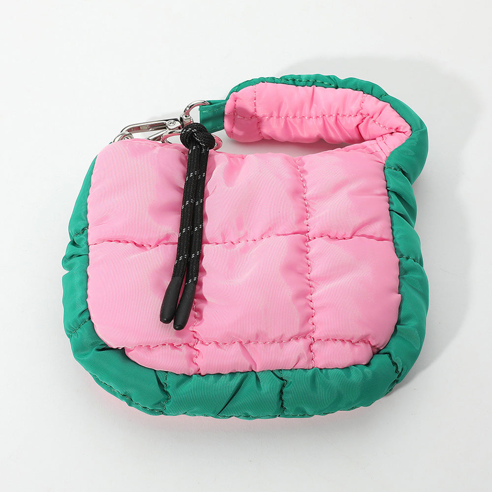 

Мини-сумка-кошелек из стеганого пуховика / подвеска на сумку FASHNZFAB, зеленый