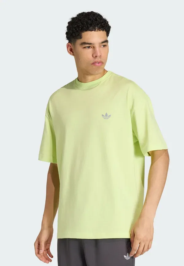 Футболка свободного кроя Adidas Originals Trefoil essentials spacer loose tee basic t-shirt, полузамороженный лимон