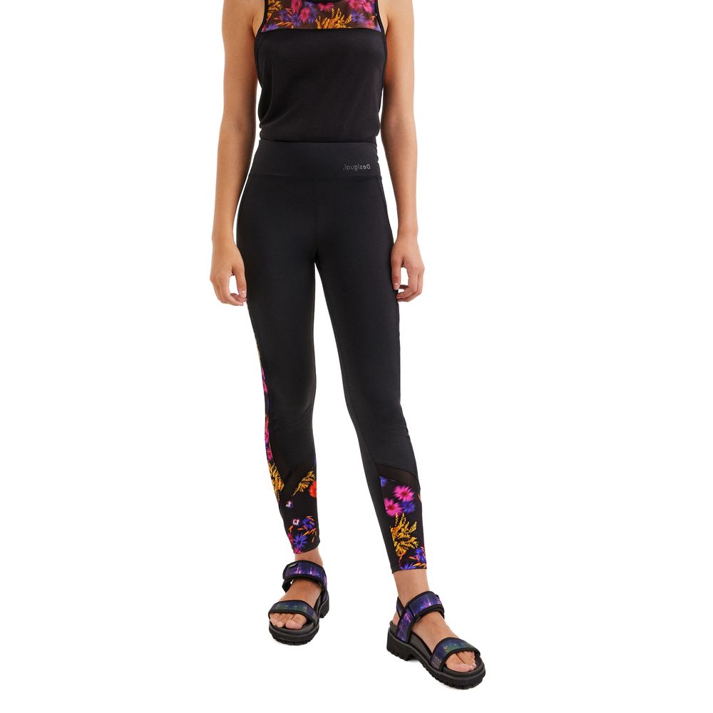 

Черные джинсы и брюки из эластана Desigual