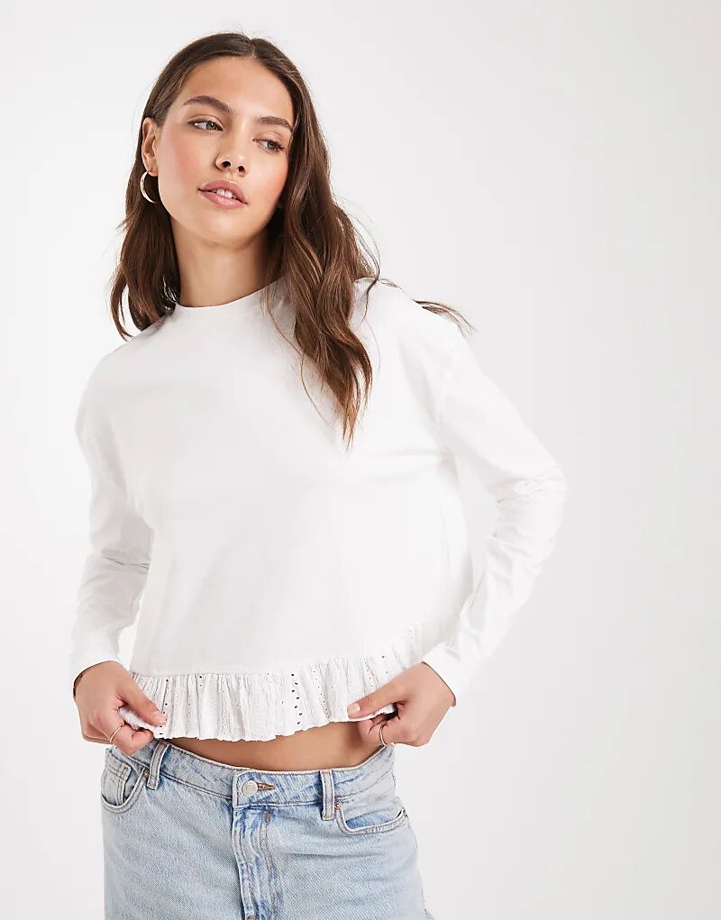 

Футболка Miss Selfridge с длинными рукавами и оборкой по подолу, белая