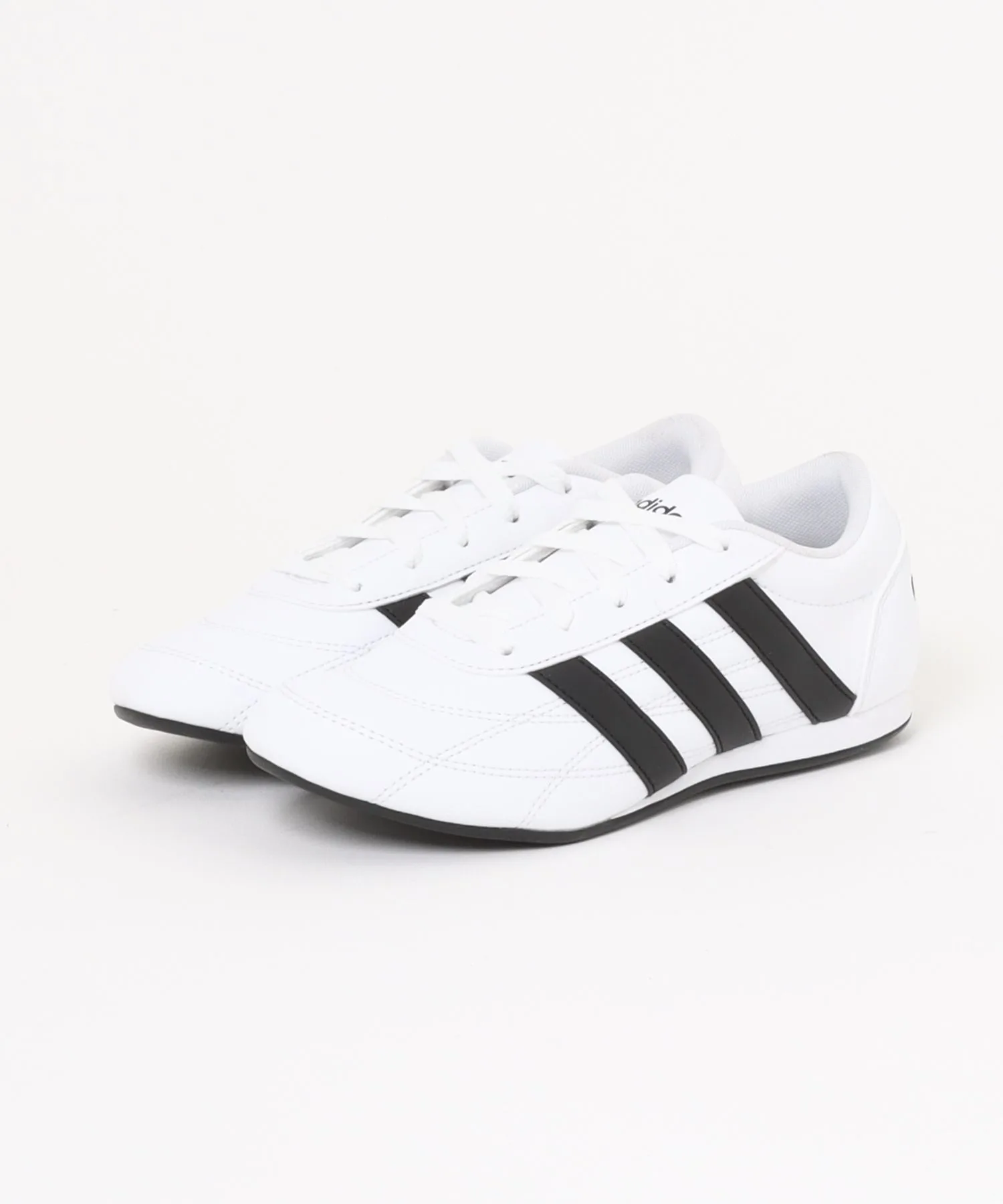 Мужские белые кроссовки adidas TEKWEN LACE для города