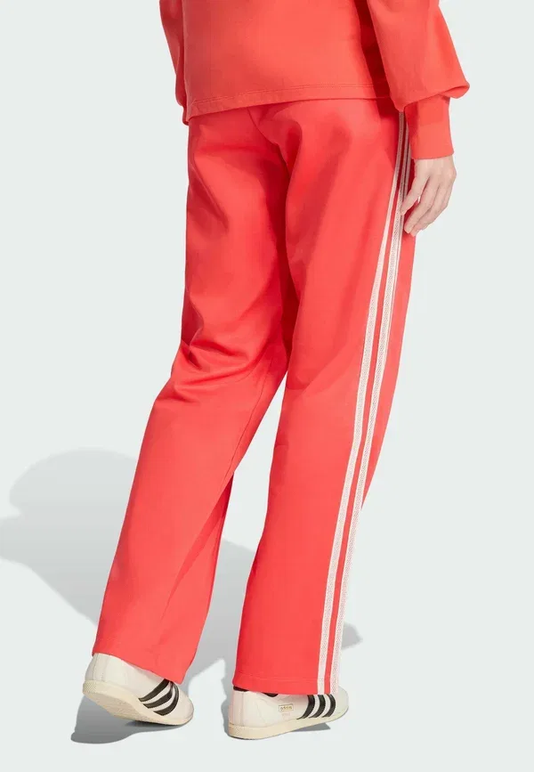 Толстовка спортивная Adidas Originals Firebird with knitted details, полупрозрачный красный