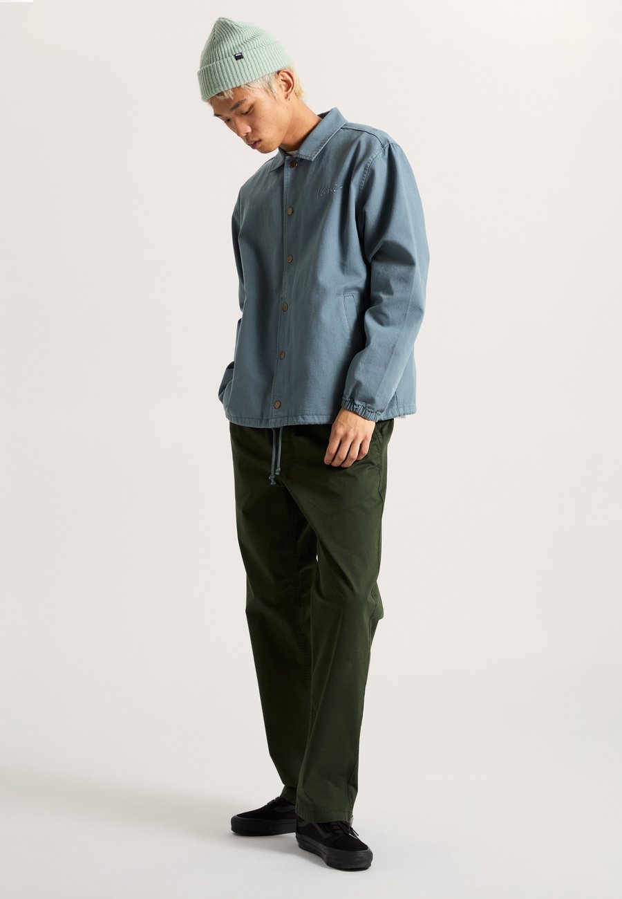 

Куртка Vans TORREY COACHES, Stormy Weather/Light Blue