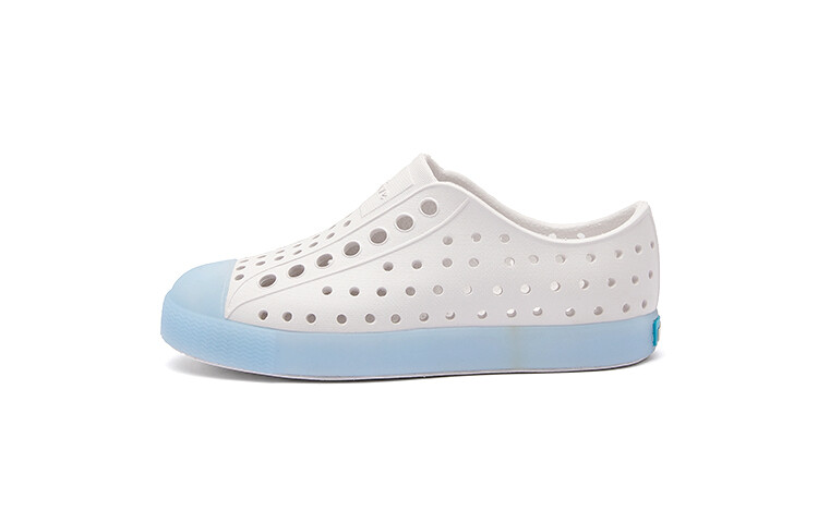 

Сандалии Jefferson Kids для детей Native Shoes, красный