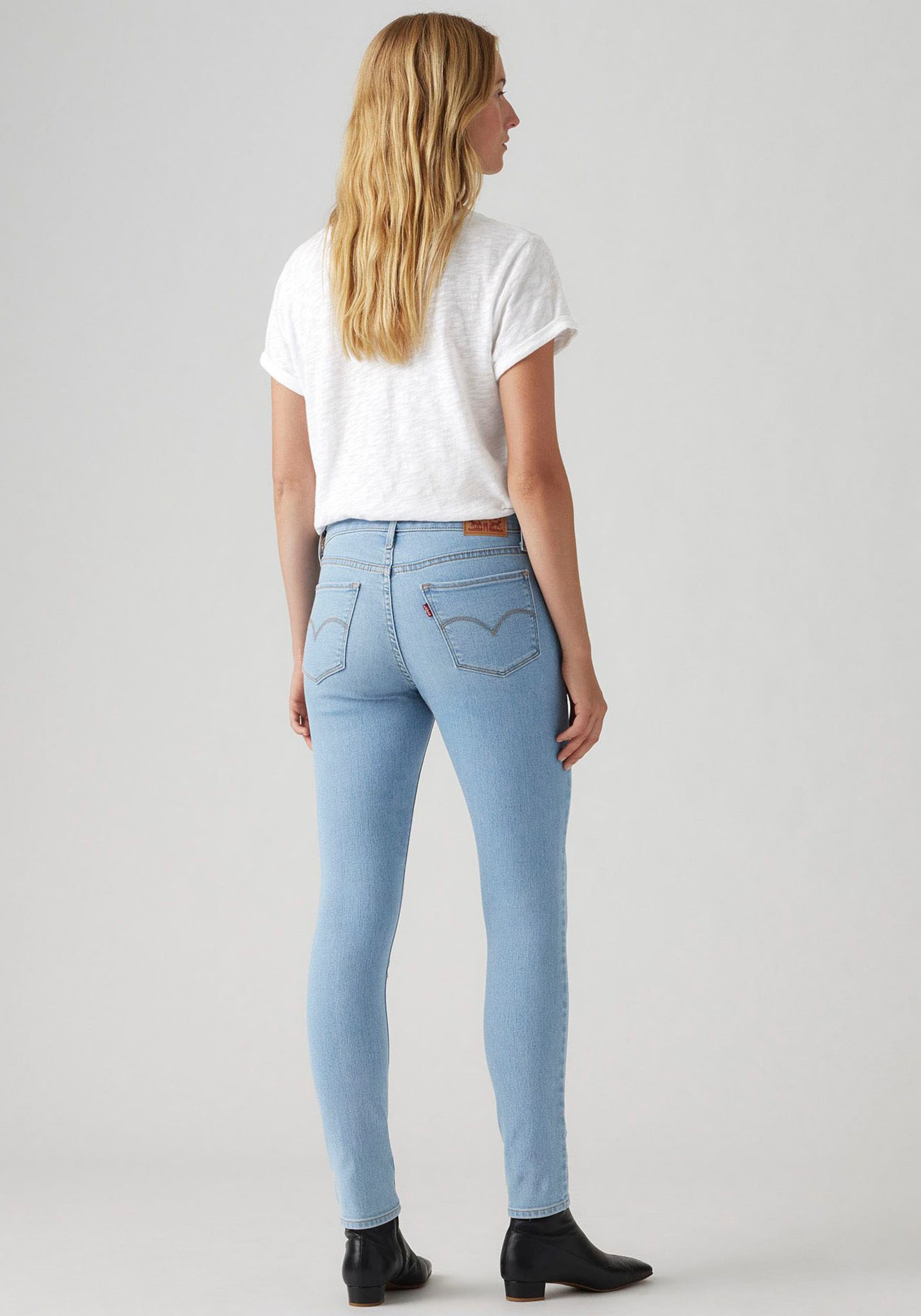 LEVI'S  Джинсы Slim fit в светло-голубом цвете — фото 3