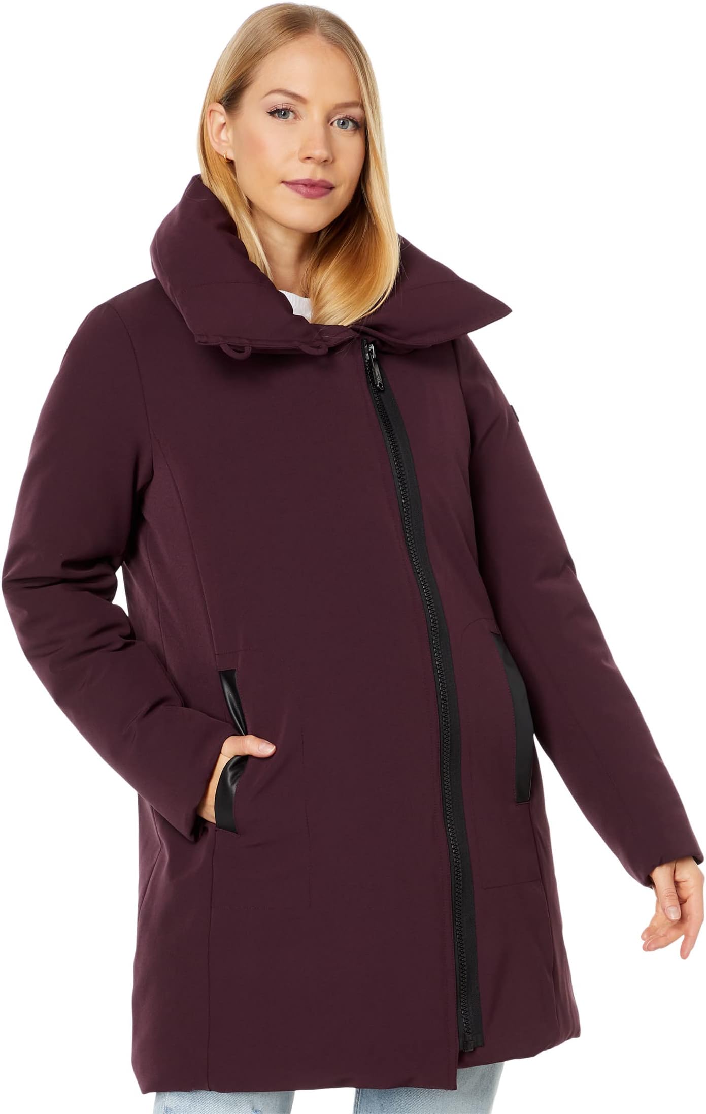 

Пуховик Sam Edelman Asymmetrical Wing Collar Puffer, бордовый