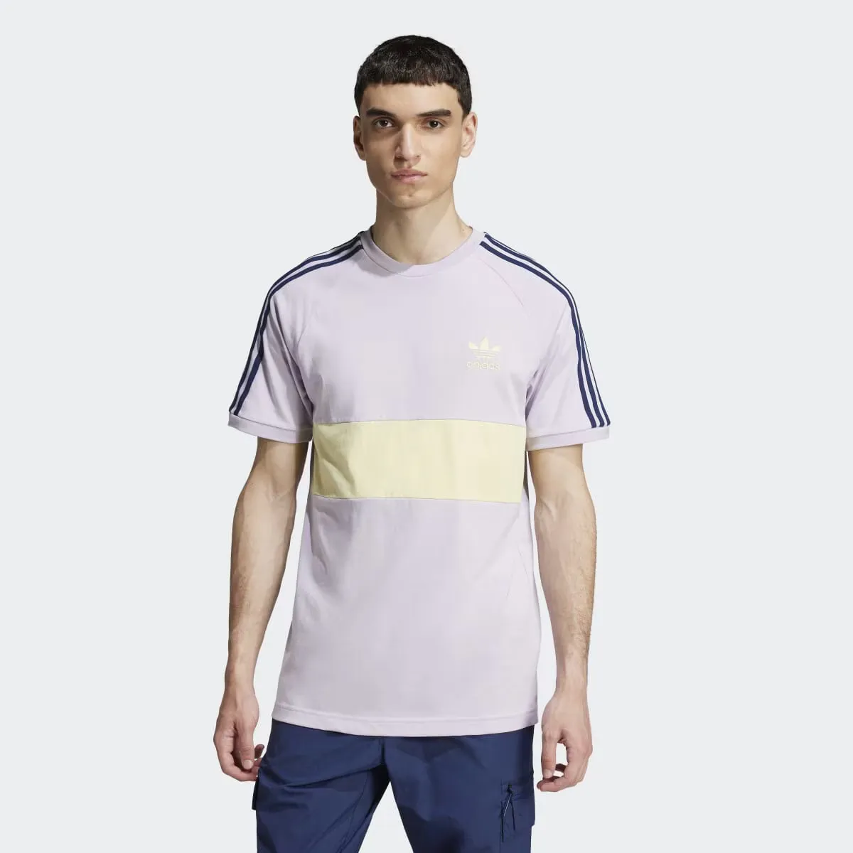 

Мужская футболка Adidas с тремя полосками, цвет Violeta
