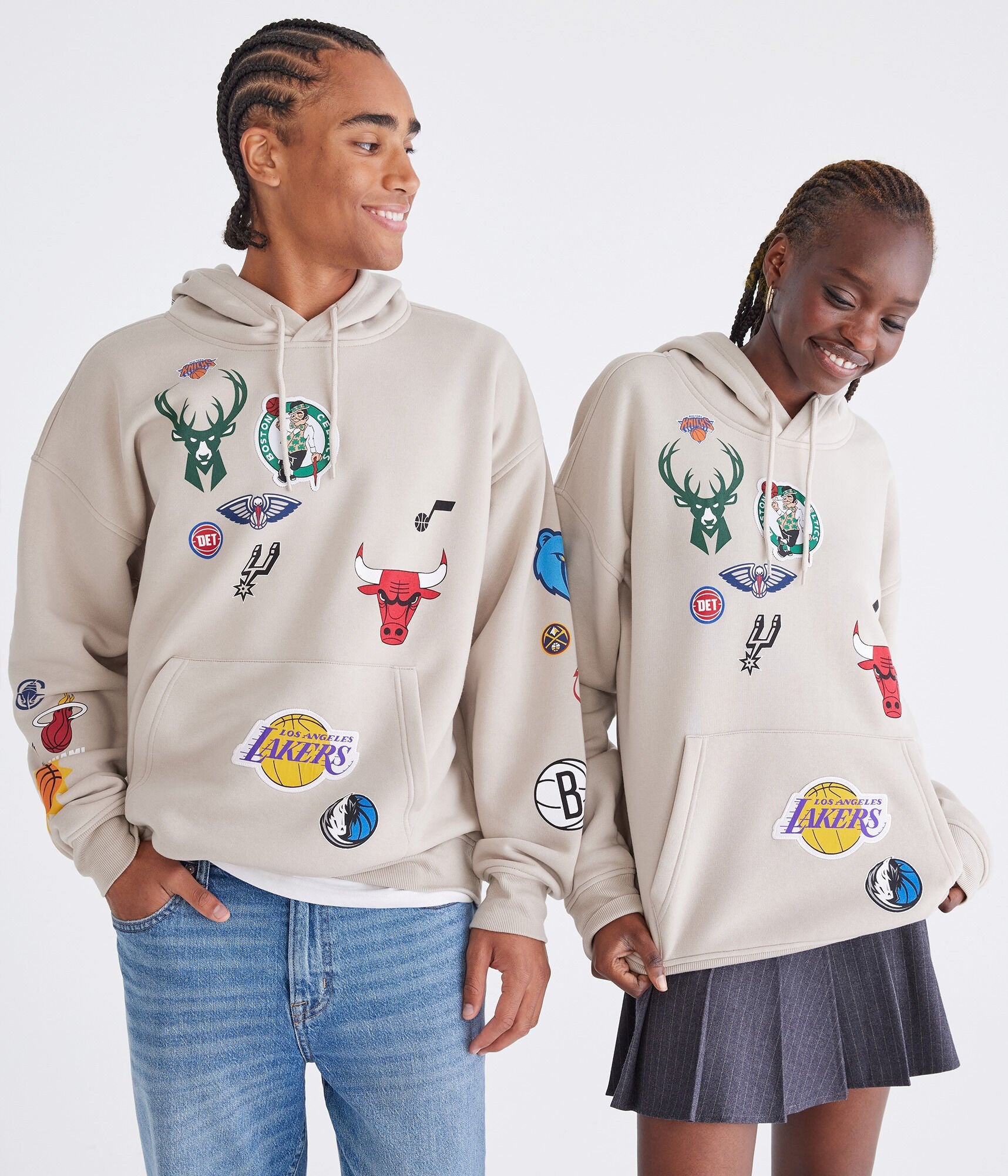 

Толстовка с капюшоном Aeropostale Nba Team Logos, бежевый