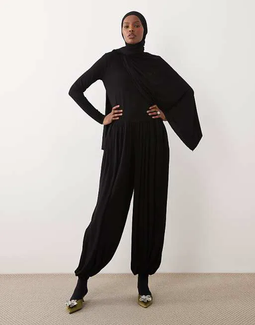 

Черные брюки-шаровары iyal