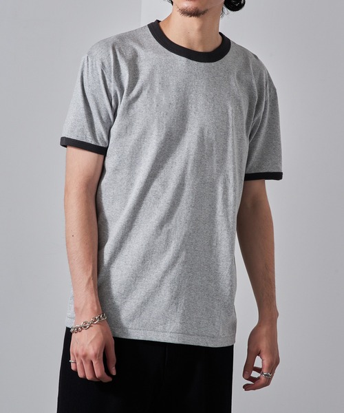 

Футболка с контрастной отделкой и вышивкой крестиком College Ringer OE1121 CROSS & STITCH, черный