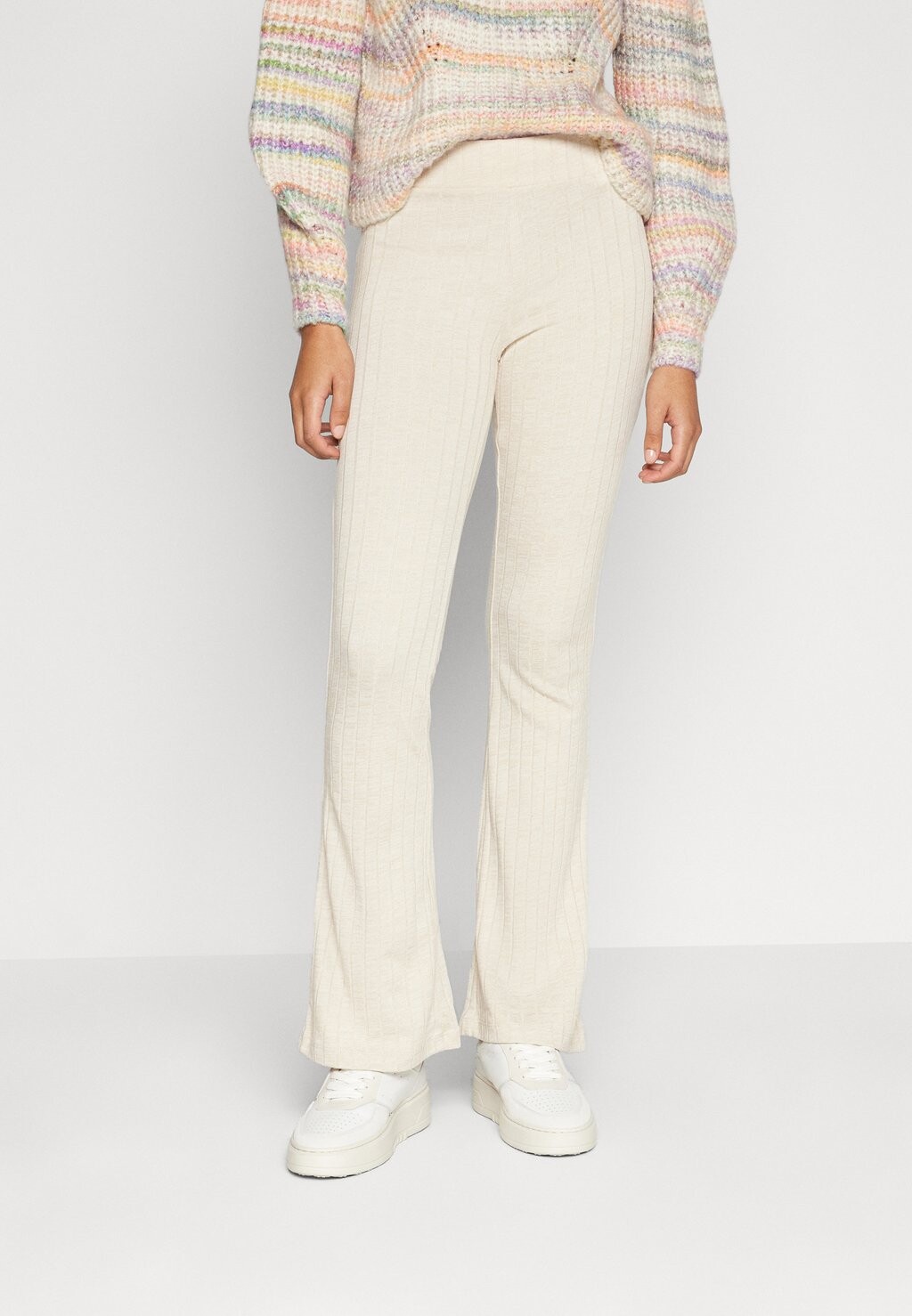 

Брюки ONLFELINE PANT ONLY, цвет pumice stone