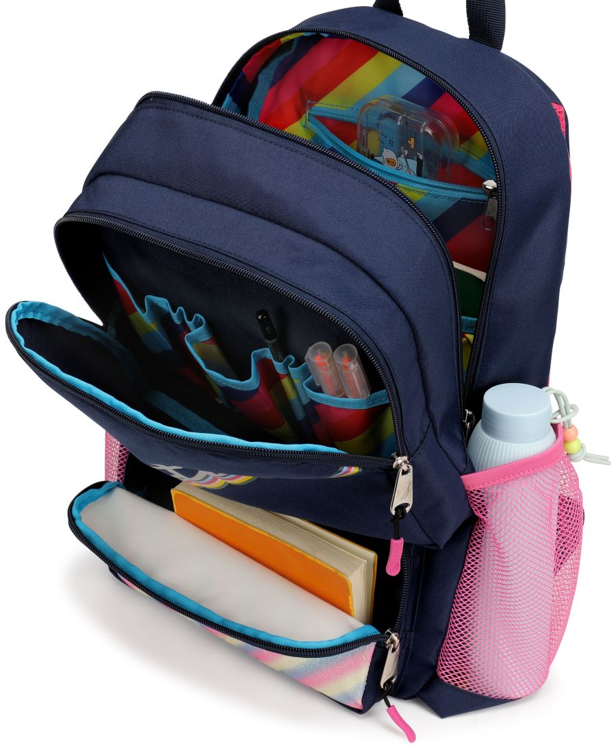 L.A. Health Plans Distribute 16,000 Backpacks to Local Students