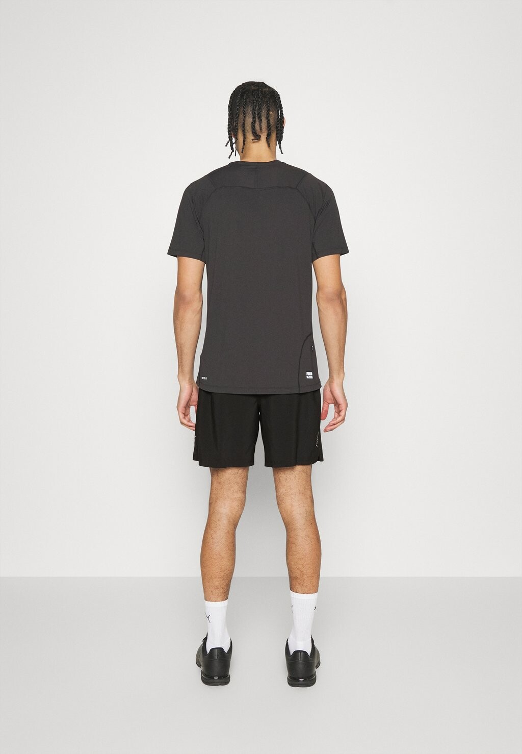 

Спортивные шорты Puma RUN FAVORITE SESSION, цвет Black