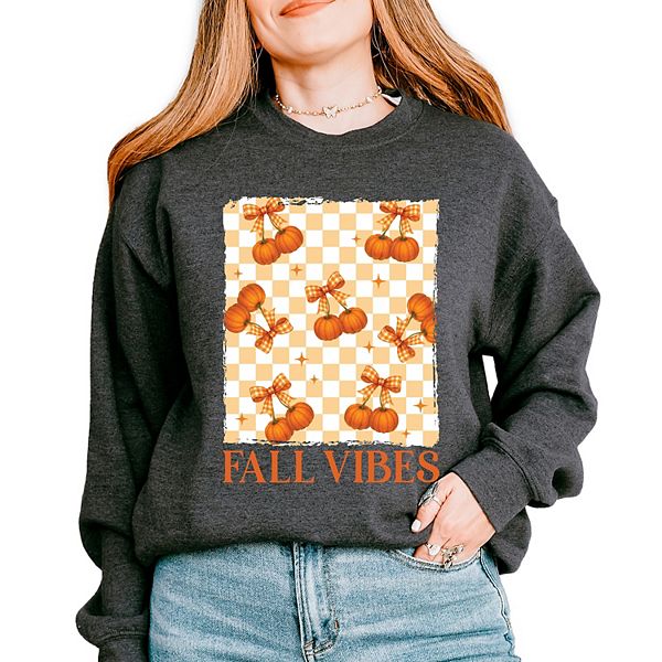 

Свитшот женский с принтом Fall vibes checked pumpkins Simply Sage Market, Dark Heather, Зеленый, Свитшот женский с принтом Fall vibes checked pumpkins Simply Sage Market, Dark Heather