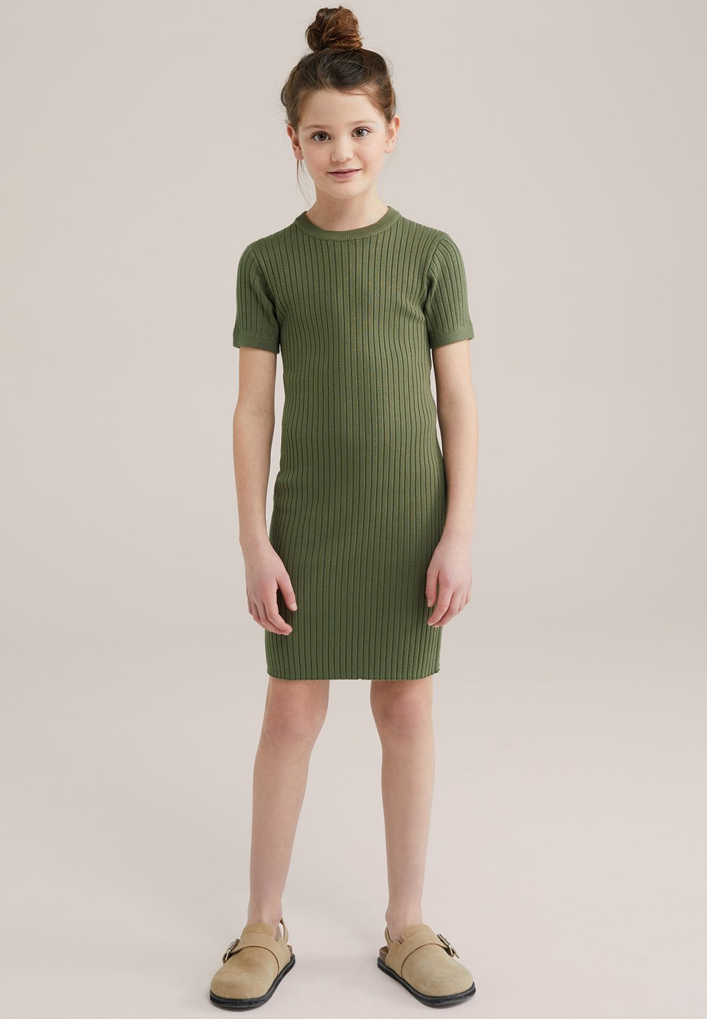 

Вязаное платье WE Fashion, цвет Army Green
