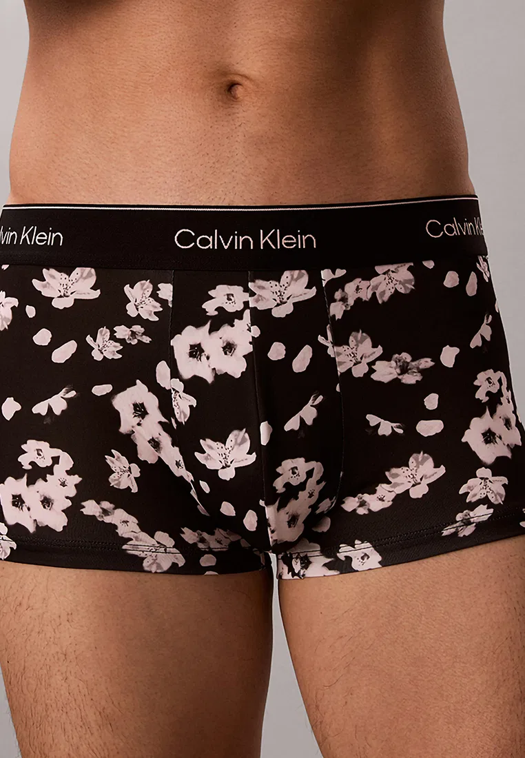 Трусы, низкая посадка, Calvin Klein, микрофибра, черный/вишневый — фото 3