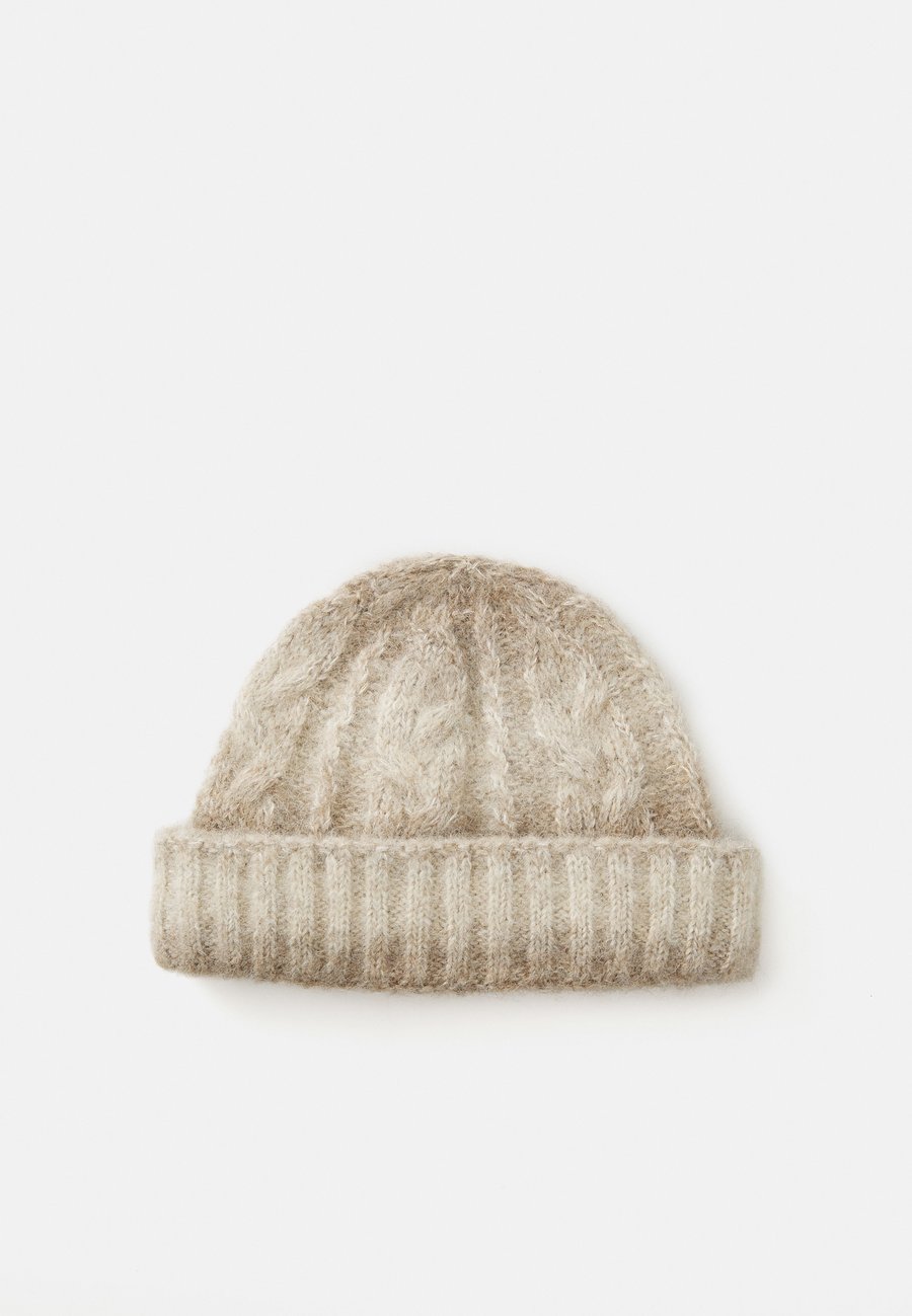 

Шапка NN.07 CABLE HAT, Light Camel/Camel
