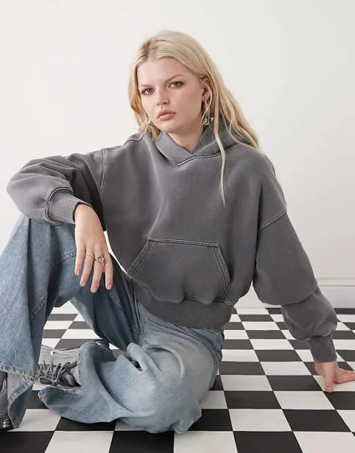 

Темно-серая толстовка свободного кроя Weekday свободного кроя