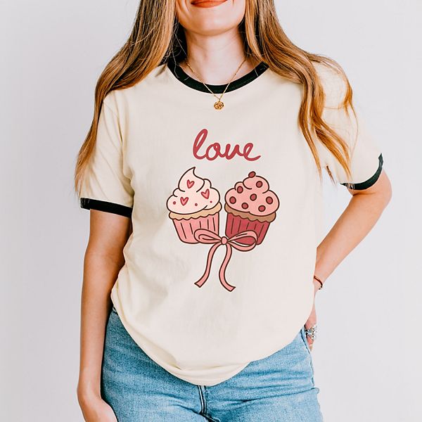 

Футболка Love cursive cupcakes coquette Simply Sage Market, Vintage Black, Черный, Футболка Love cursive cupcakes coquette Simply Sage Market, Vintage Black
