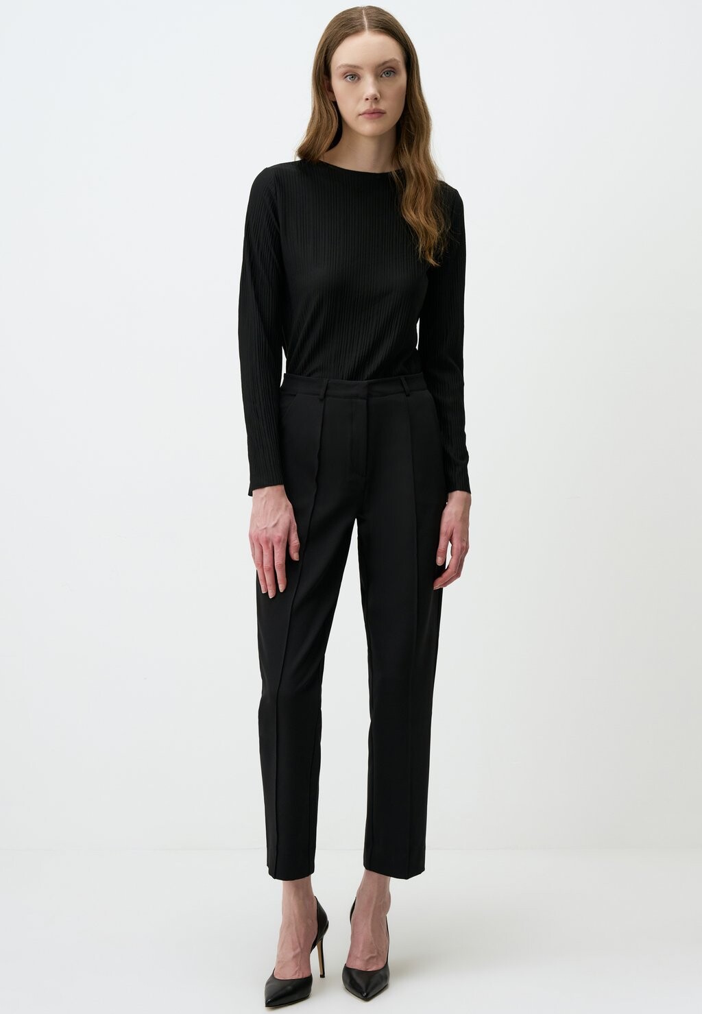 

Брюки HIGH WAIST REGULAR Jimmy Key, черный
