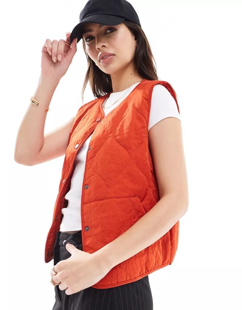 

Scalpers – Легкий жилет темно-оранжевого цвета, Оранжевый, Scalpers – Легкий жилет темно-оранжевого цвета