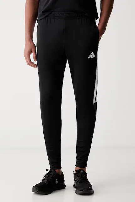 Спортивные штаны тренировочные Tiro 26 Adidas Performance, черный