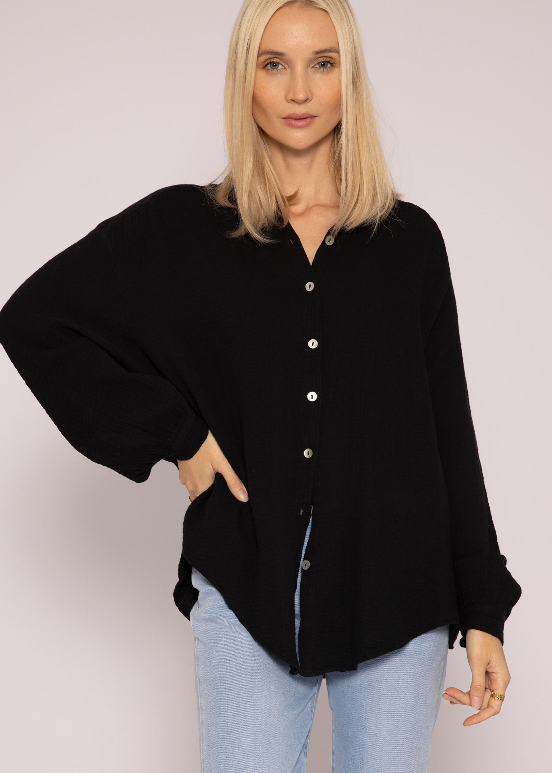 

Блуза SASSYCLASSY Ultra Oversize Musselin nhemd kürzere Variante, черный